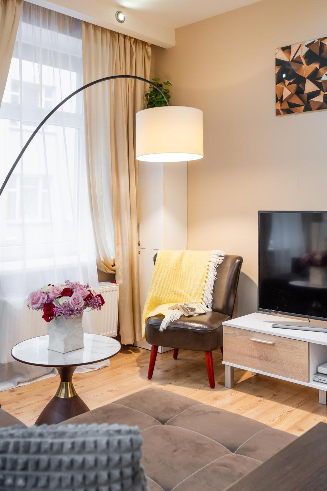 Apartamento Baltic Amber In Diplomatic District & Free Parking Riga Exterior foto